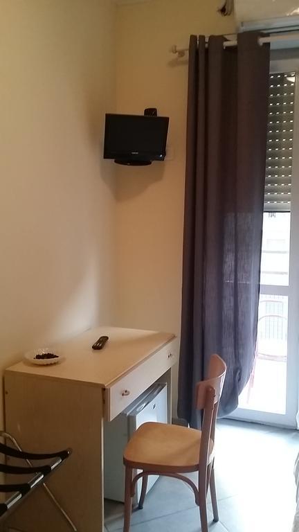 Single Room with Private Bathroom